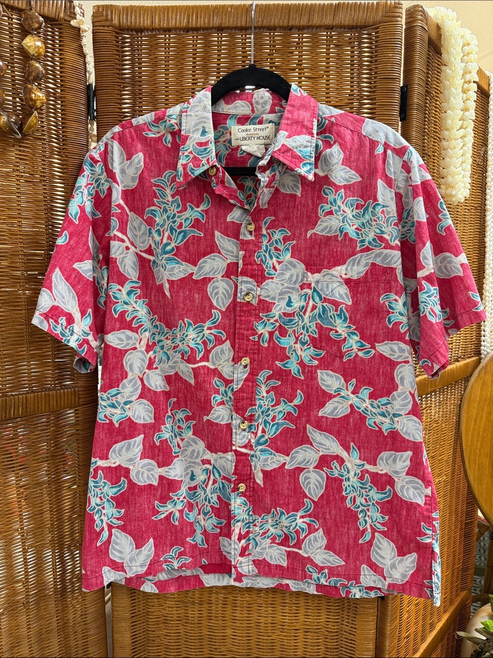 Liberty House Cooke Street Men's Red Tropical Button-Up Aloha Shirt - Large